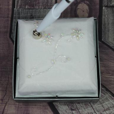 Wedding  Pen Stand - Ivory Flower Beading Image 1