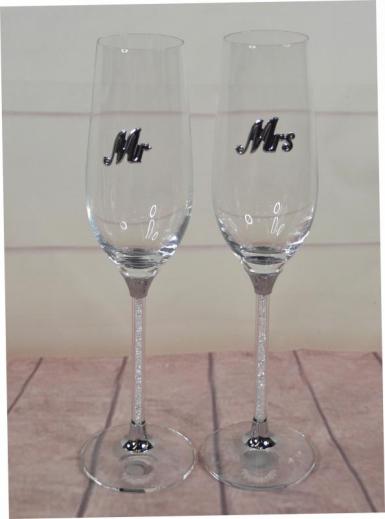Wedding  Toasting Glass- Mr and Mrs Silver Script Image 1