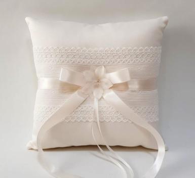 Wedding  Ring Pillow - Deluxe Ivory Ring Pillow with Lace Trimming Image 1