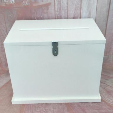 Wedding  Large Lockable Wishing Well - Hire Image 1
