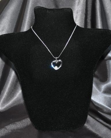 Wedding  Pearl Heart Swarovski Crystal Necklace Image 1