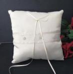 Ring Cushion - Ivory Daisy Ring Pillow image