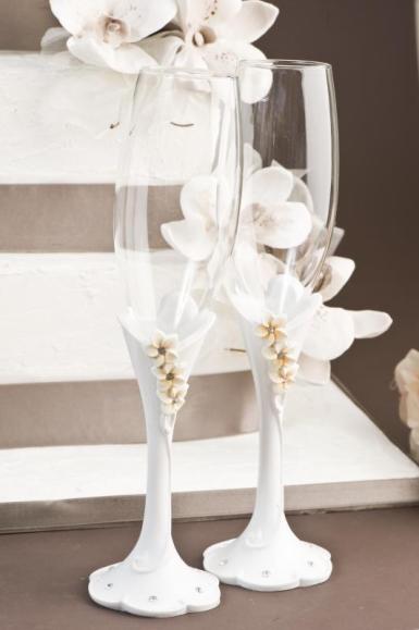 Wedding  Frangipani Toasting Glasses Image 1