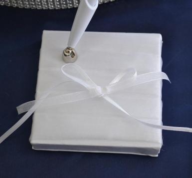 Wedding  White Pen with Satin Bow Image 1