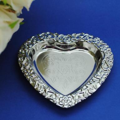 Wedding  Silver Heart Favour Trays X 6 Image 1