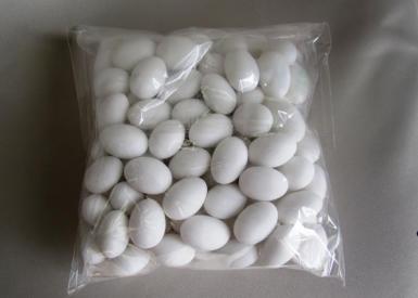 Wedding  Sugar Almonds - White 500g Image 1