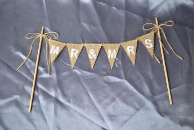 Wedding  Mr & Mrs Rustic Banner Cake Topper Image 1