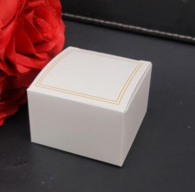 Wedding  White Favour Box with Gold Detail x 10 Image 1