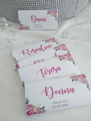 Wedding  Personalised Lindt Chocolate Bars - Placecards Image 1