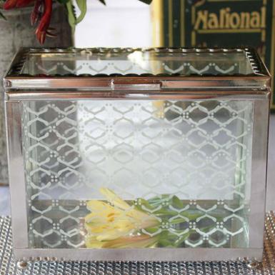 Wedding  Decorative Glass Box with Mirror Base Image 1