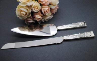 Wedding  Crystal Hearts Cake Server Set Image 1