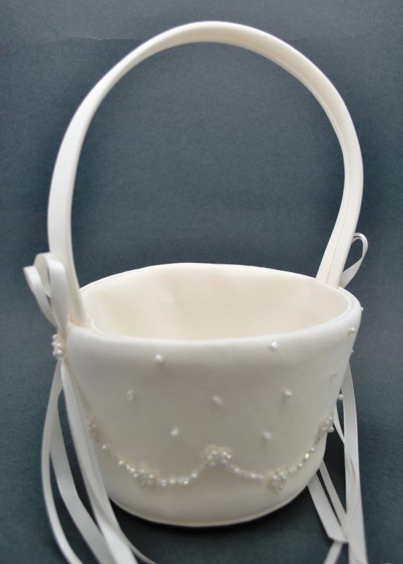 Ivory Flower Girl Basket with Pearls & Rhinestones – Elegant Wedding Flower Basket main image 1